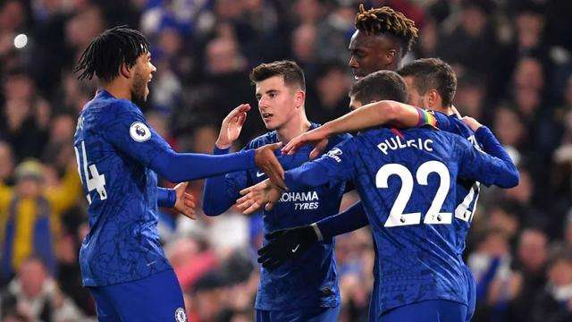 哥伦比亚碾压摩洛哥，哈弗茨关键制胜