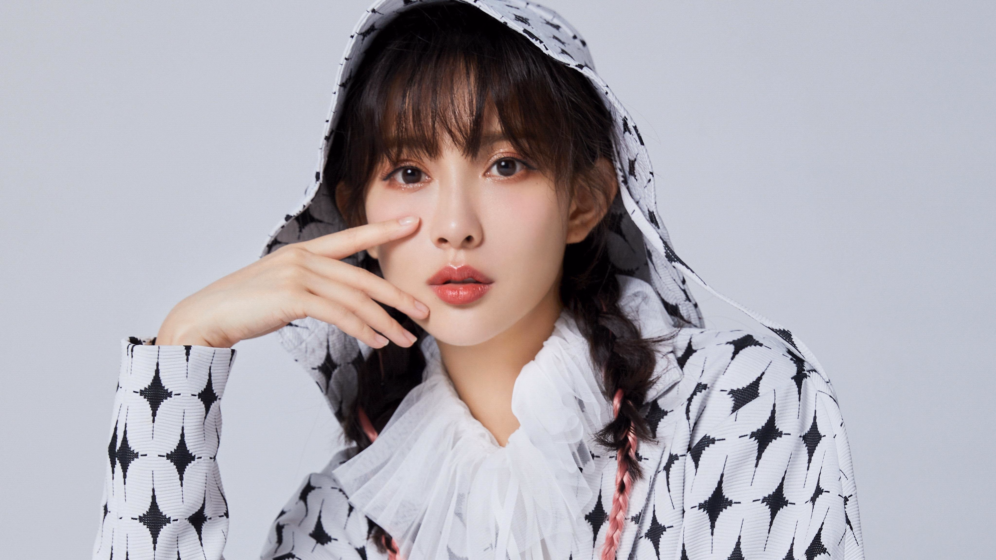 一场没有终场的2:1，当羽毛球赛场响起足球的凯歌