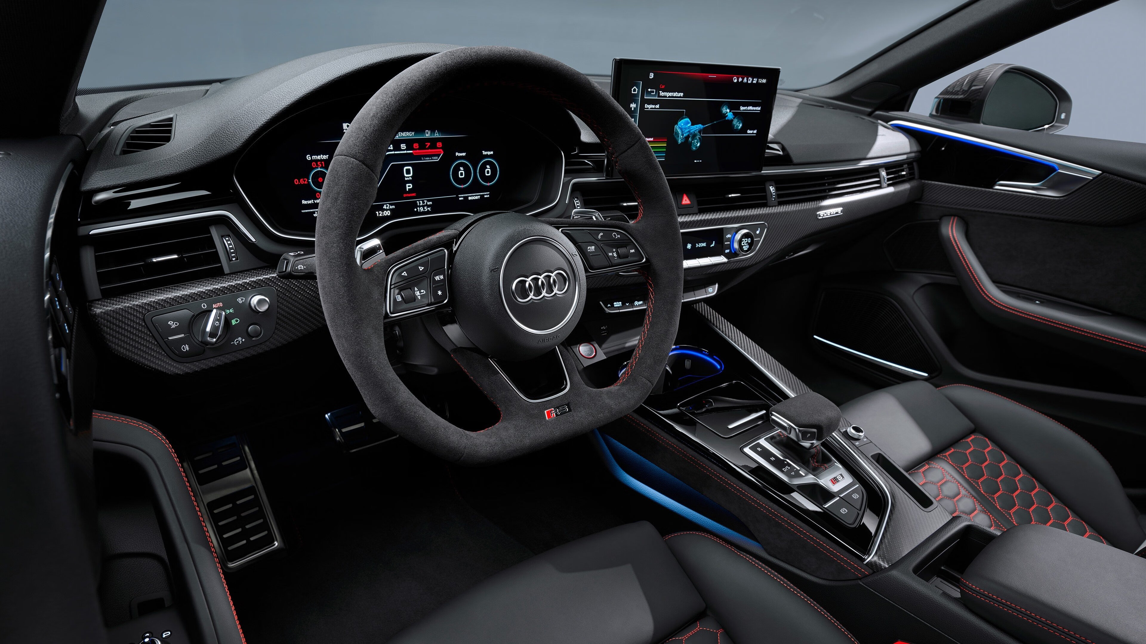 斗牛士的利剑，苏亚雷斯满分演出映衬荷兰式足球哲学