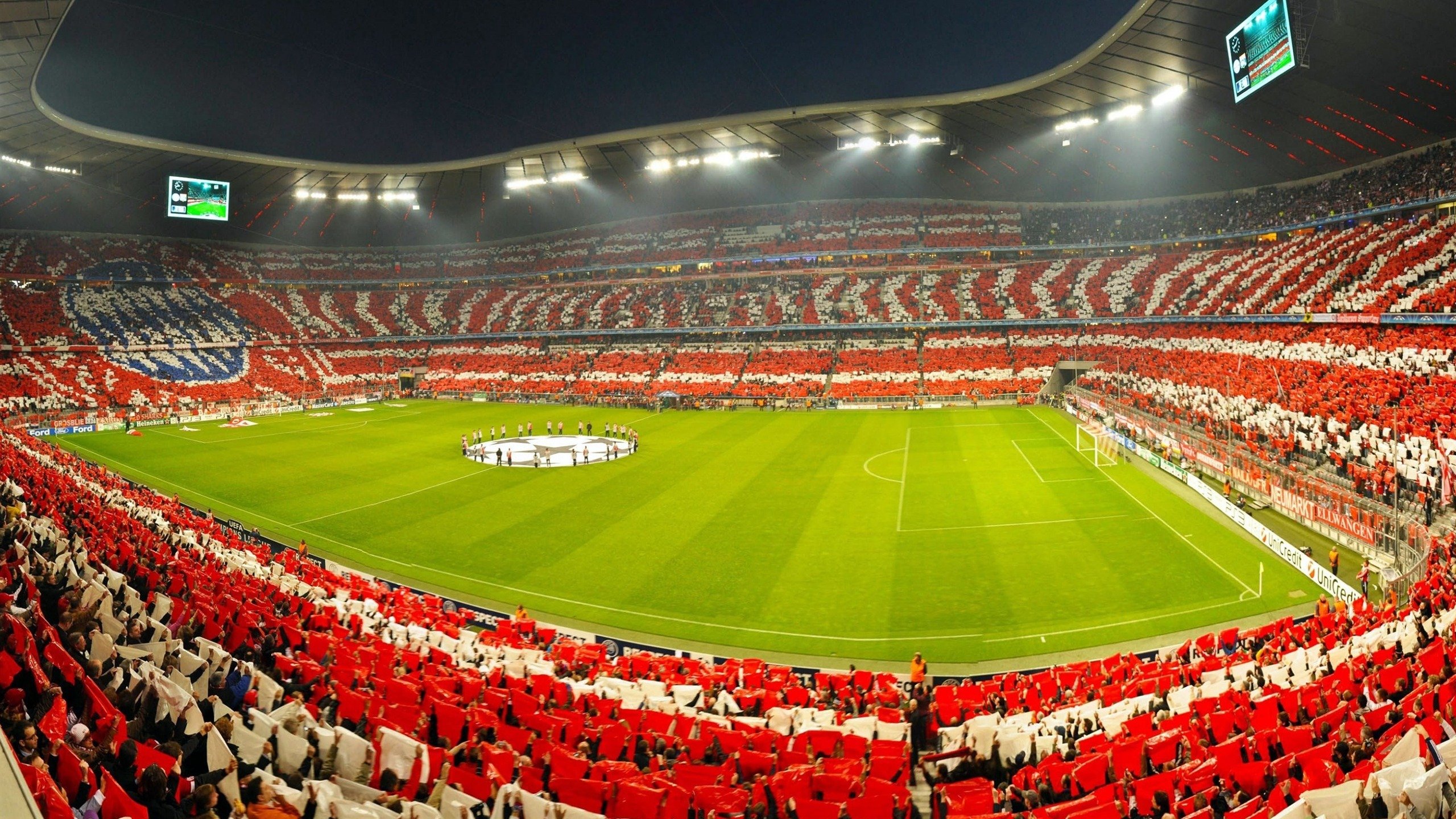 比利时雨夜，巴萨的旧影与新生，马丁内利一箭穿心