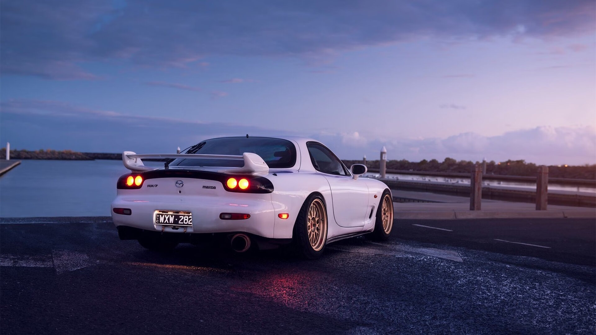 爱游戏娱乐-史上唯一跨联盟对决，NBA黄蜂队季后赛中打穿CBA浙江队，刷新篮球史纪录