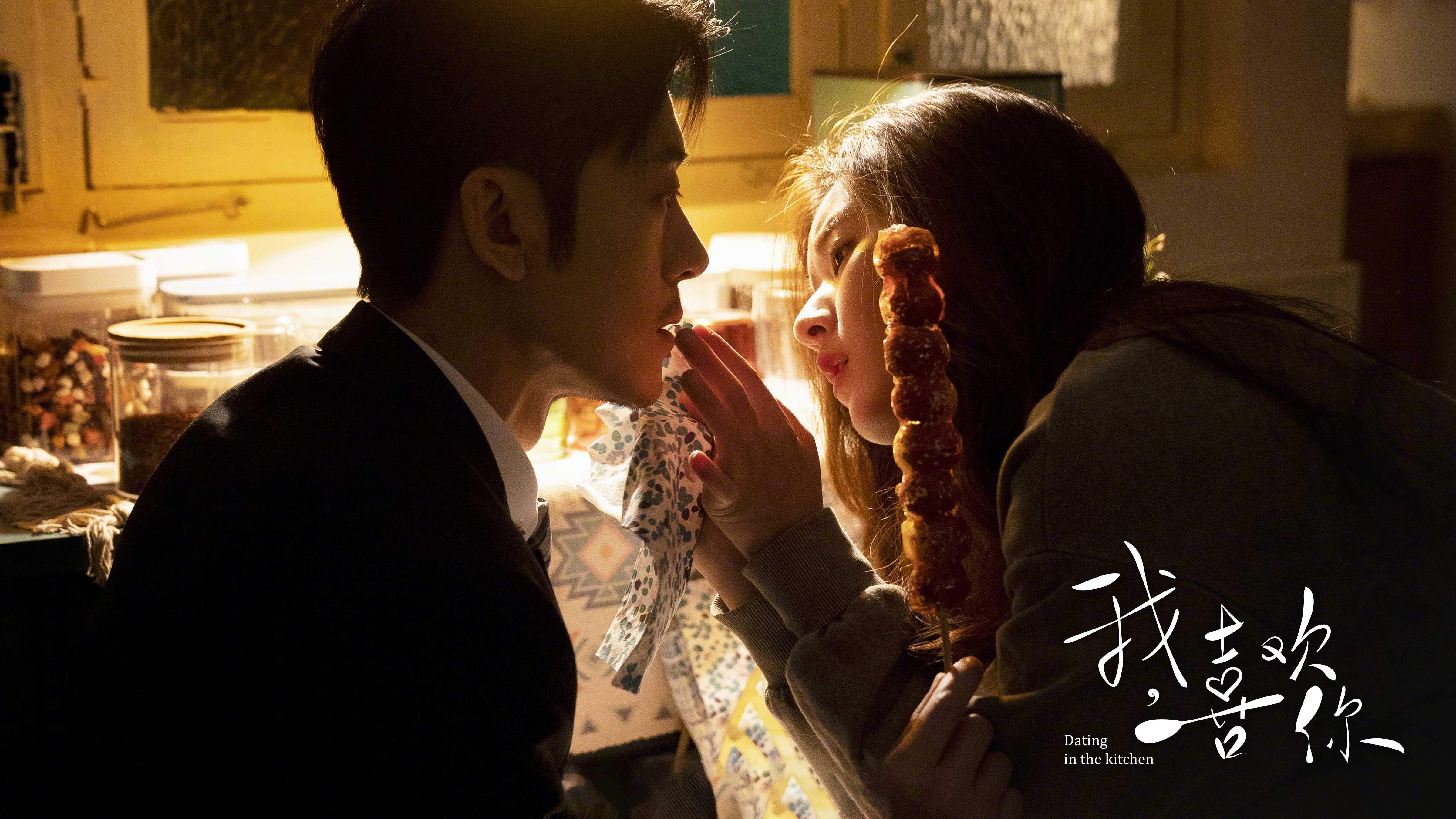 双线狂飙，F1揭幕战引擎轰鸣，巴黎绿茵场横扫厄瓜多尔