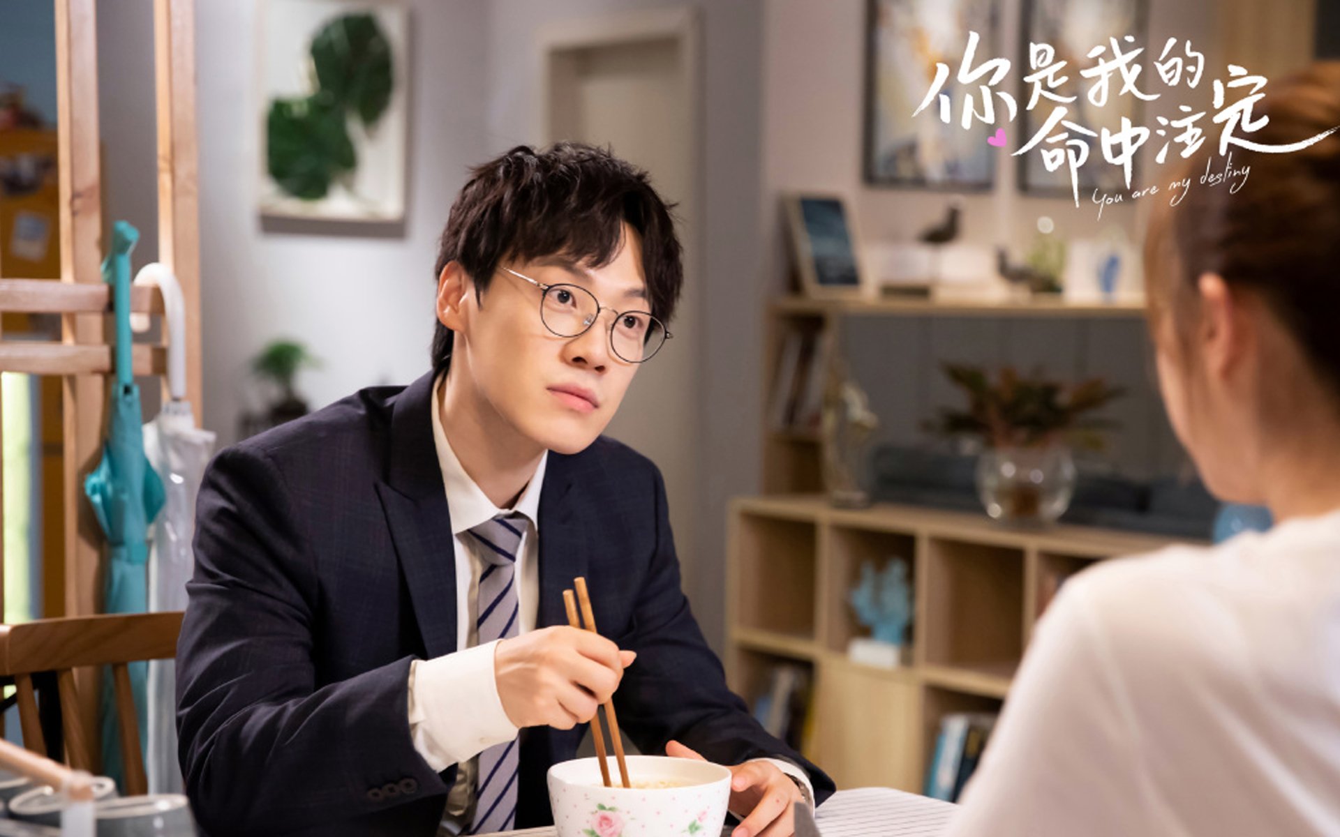 唯一性的双面镜,拉什福德的独舞与芬兰的铁幕—足球世界的个体与团队哲学